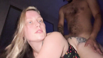 Black stud breaks mommys back doggystyle