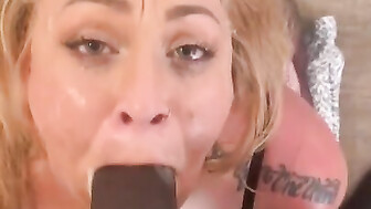 White MILF gives head