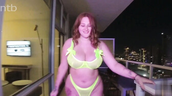 Fiery redhead gets her meaty pussy splashed with that warm bbc cum