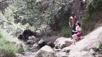 Hot babe and big black bull on a run