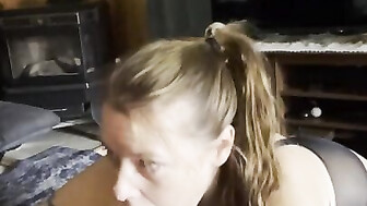 Huge black dick bubble blowing bimbo