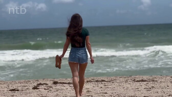 Cute brunette had crazy BBC adventure on her spring break