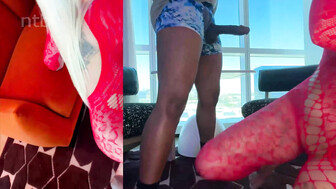 Blond cleans bbc withe her lips and tongue after getting impregnated