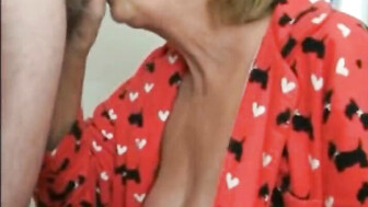 mature lady blowjob