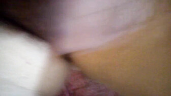 mojando el coño de mi señora