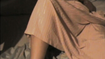 grabo a mi esposa avriendo su chochete