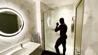 Sexy British wife loves her bbc