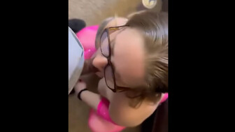 College hottie sucks Big Black Cock