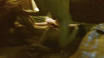 Blonde Aussie 1st time shared