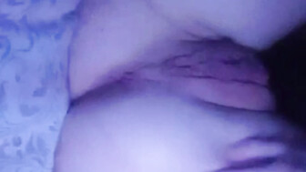 Petite 18 year old gf Snapchat message to cuck bf