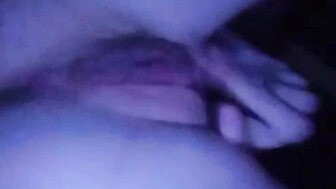 Petite 18 year old gf Snapchat message to cuck bf