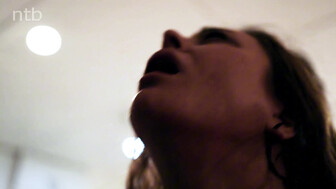 Cuckold blonde white wife was squirting like fountain when cumming