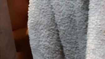 grabo a mi esposa en la ducha keteparesen sus tetonas