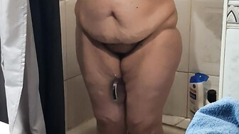 mi esposa seducha y perfuma para su toro