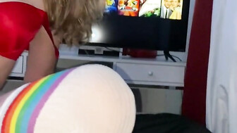 Sexy white blonde wants to fuck