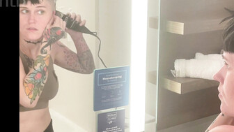 Cuckold white wife meet hung black stud and fucks his fat bbc