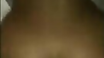 Ebony cuckold wants her creampie