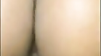 Ebony cuckold wants her creampie