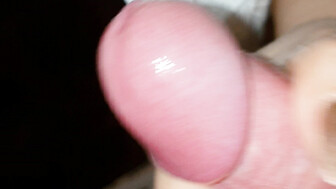 balomiribianca giving a handjob with gold nails