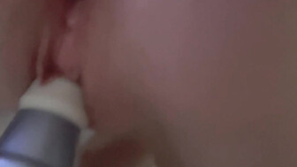 Wife fucks huge bbc sleeve pt.2