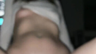 Hot girlfriend woke him up