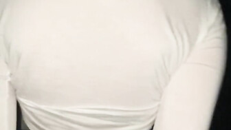 Hot girlfriend woke him up