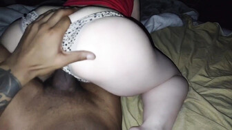 Hot PAWG didnt get her clothes off before jumping in on BBC