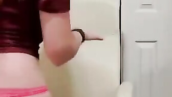 Arab Hotwife cuckold