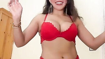 Hotwife dance for bbc cuckold