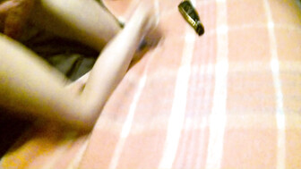 Blonde Aussie 1st time shared