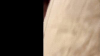 Cuckold white hotwife told her hubby to eat bbc cum and clean her cute face