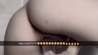 18 year old gf squirting/pissing while using dildo