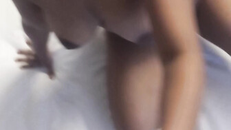 Bengali girl Rini das fucking with ex boyfriend in oyo room (Rahul&Rimi)