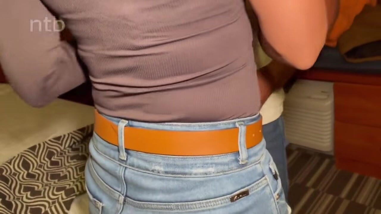 Hotwife Gangbang