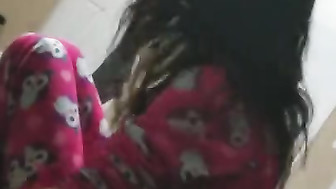 Hot slut sucking BBC