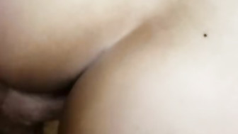 Amateur brune gf sucks and fucks fat dick